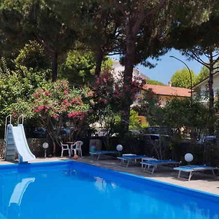 Zani Hotel